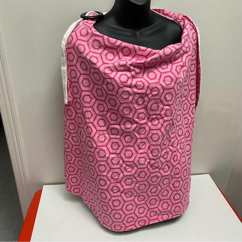 itzy ritzy Nursing Cover (for colder months)